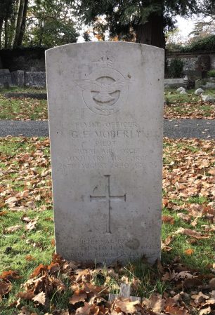 The grave of George Edward Moberly in Caterham cemetery, November 2021.  | Linda Duffield