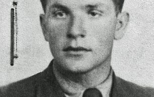 Porucznik (Pilot) Aleksander Ryszard Narucki